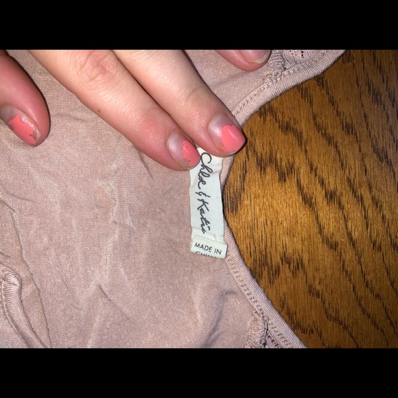 Multiple tank tops - Picture 2 of 8